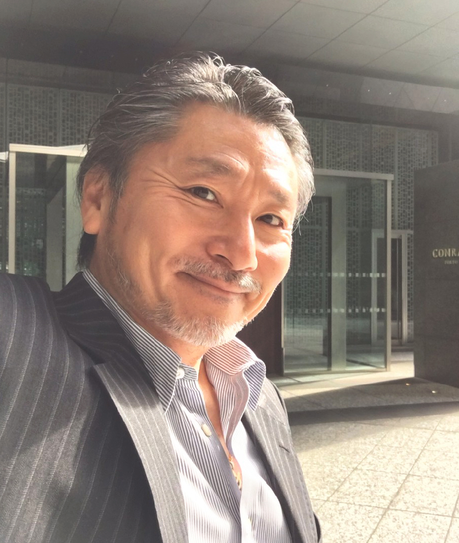 伊木浩史のYouTubeチャンネル お金の学校での投資解説風景